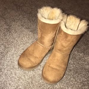 Brown Bailey Uggs